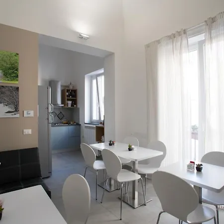 Bed & Breakfast Le Quattro Stagioni - & 2*